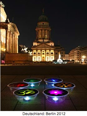 Peace-Lights in Berlin 2012